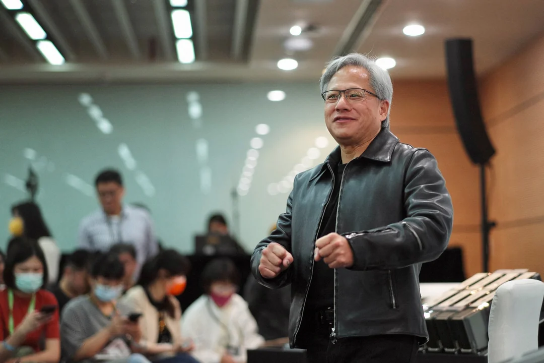 CEO Huy Hùng